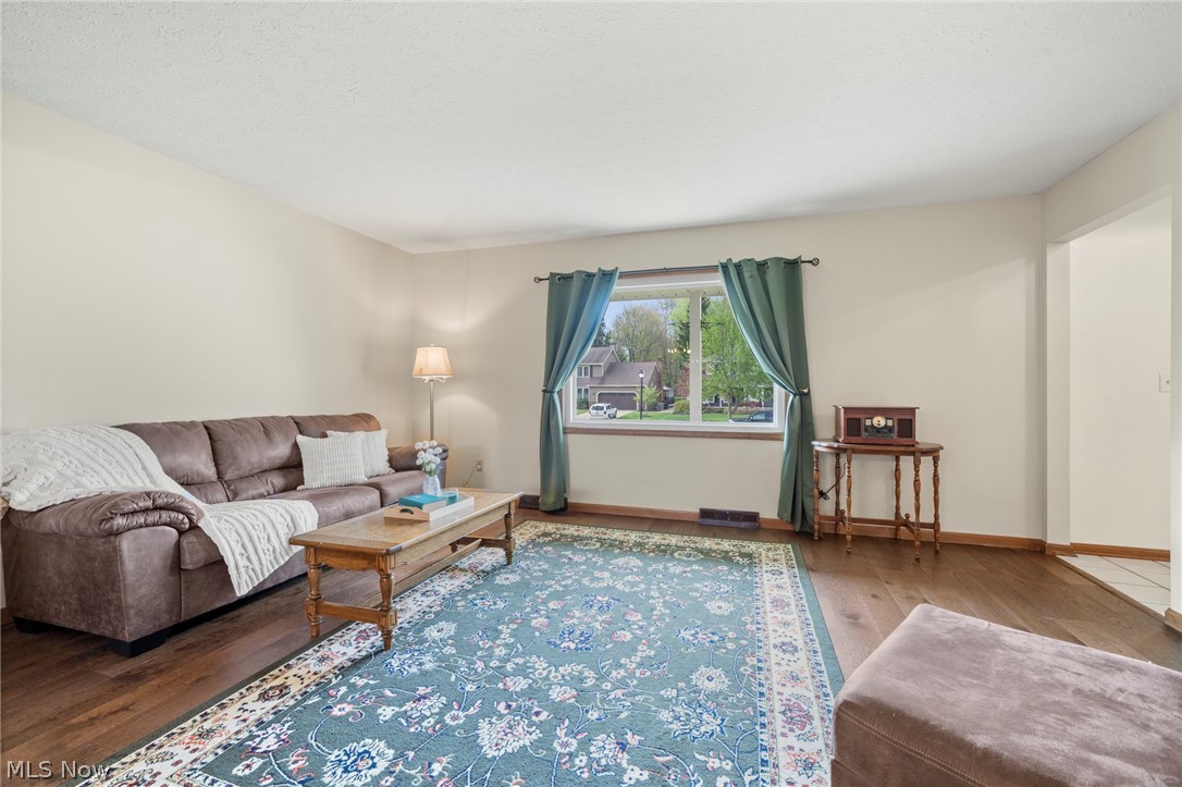 6949 N Renwood Road Independence OH 44131