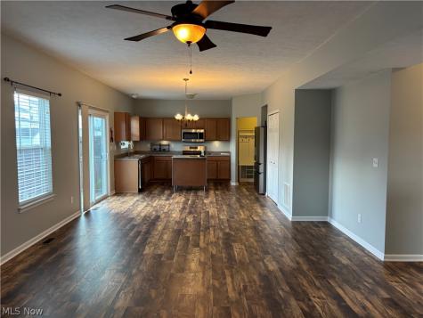 5193 Frederick Street Barberton OH 44203
