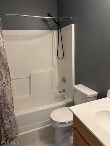 5193 Frederick Street Barberton OH 44203