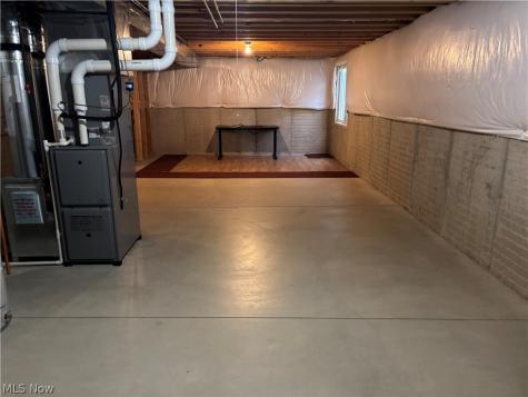 5193 Frederick Street Barberton OH 44203