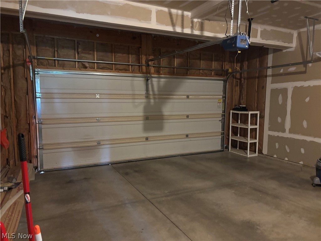 5193 Frederick Street Barberton OH 44203