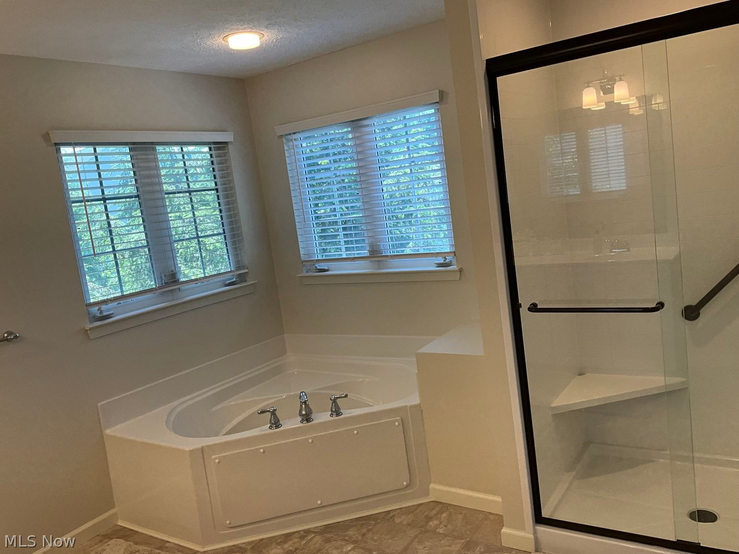 700 Chilham Circle Green OH 44685