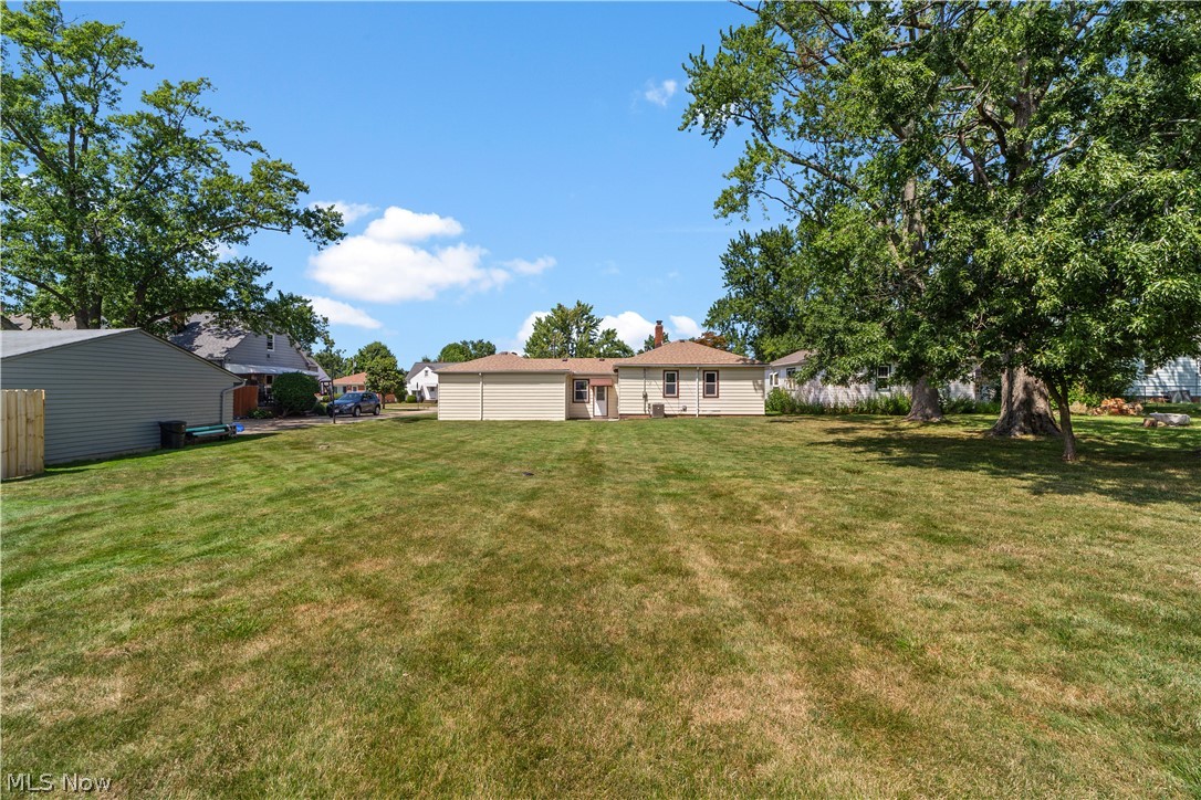 9319 Pinegrove Avenue Parma OH 44129