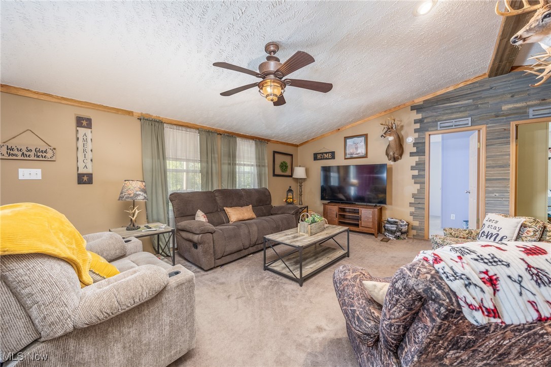 1788 Rosenbush Road Newport OH 45768