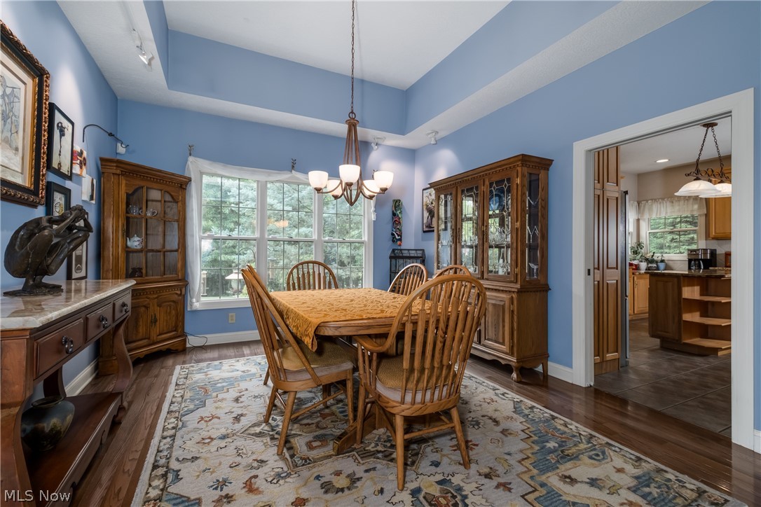 8955 Easton Street NE Louisville OH 44641
