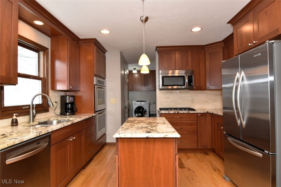 6902 Kingswood Drive Solon OH 44139