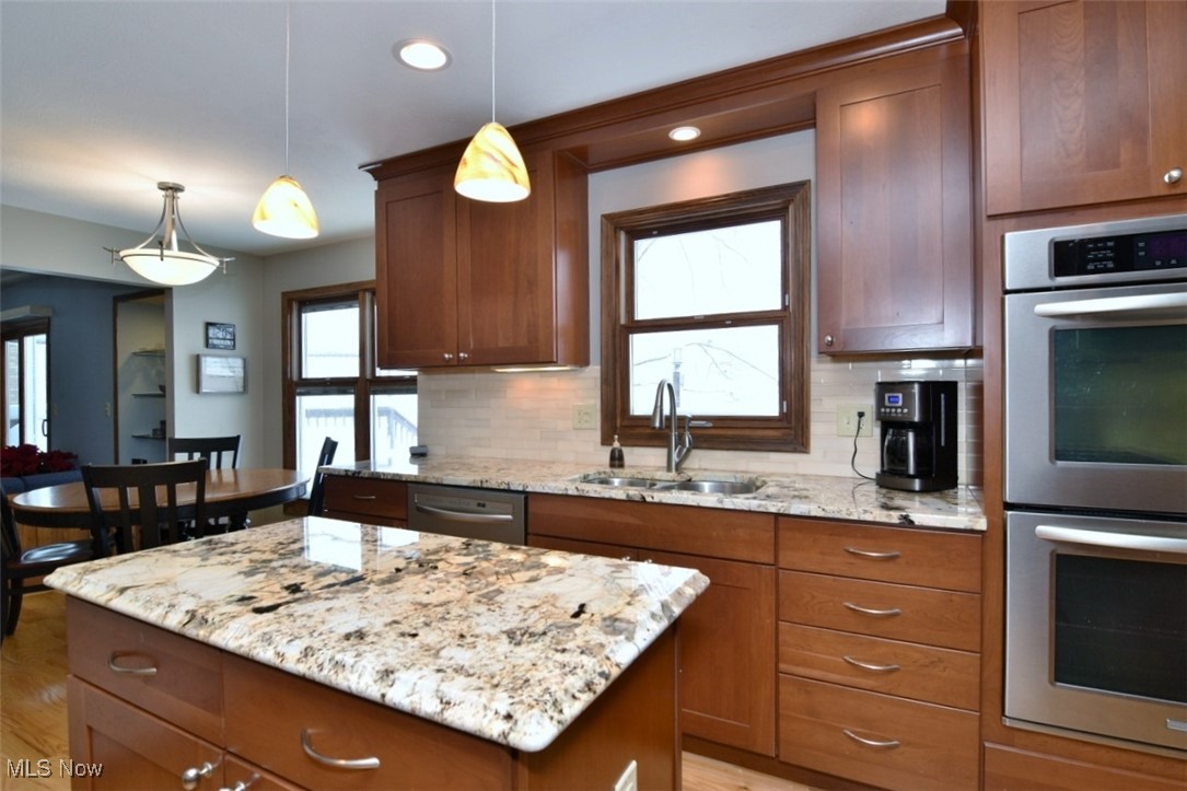 6902 Kingswood Drive Solon OH 44139