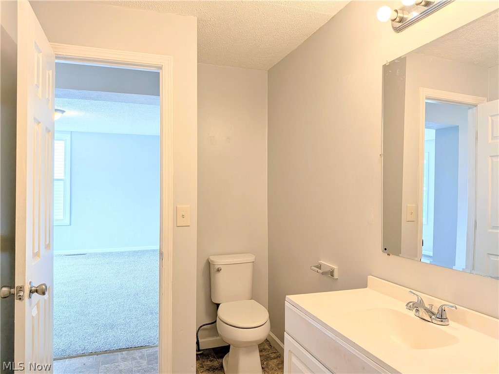 290 W Main Street Alliance OH 44601