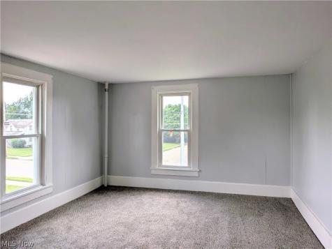 290 W Main Street Alliance OH 44601