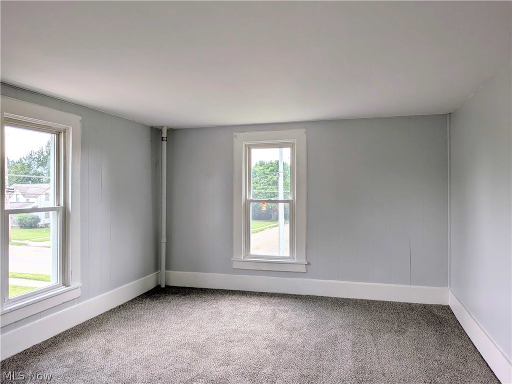 290 W Main Street Alliance OH 44601