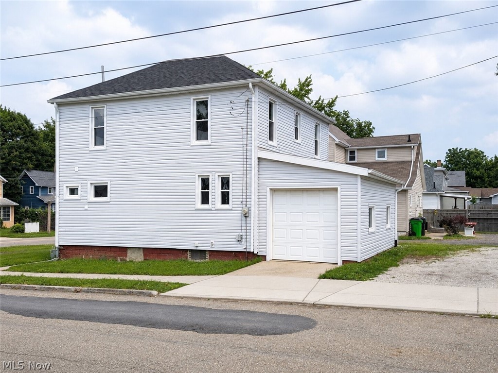 290 W Main Street Alliance OH 44601