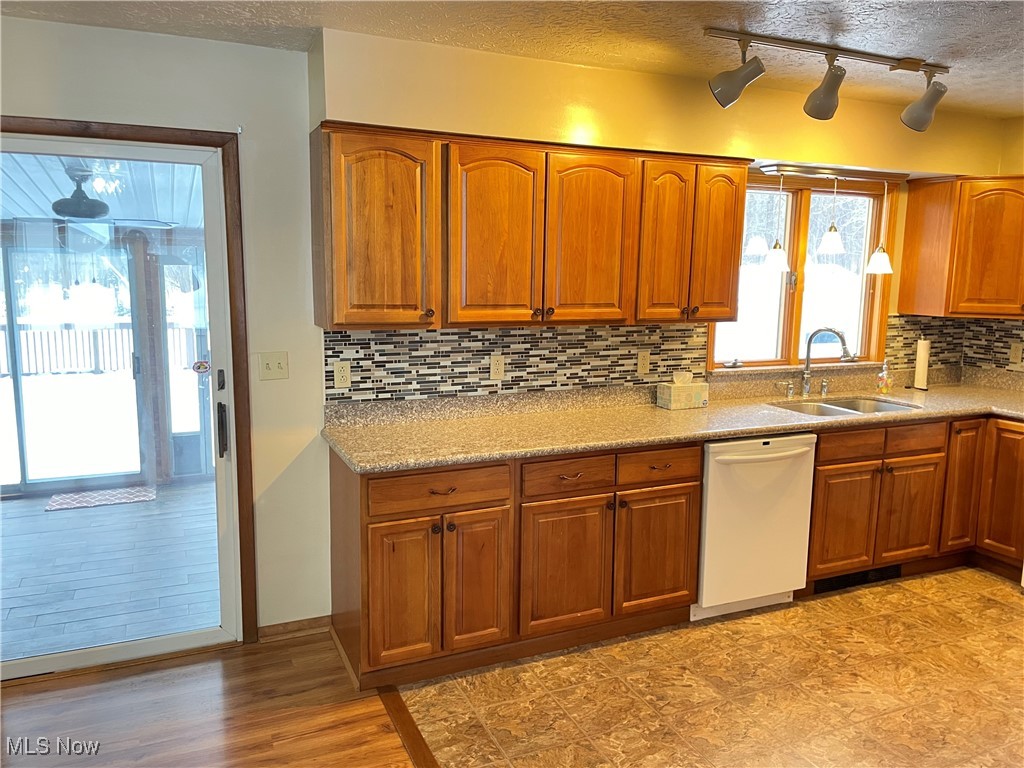 1381 Robb Road Conneaut OH 44030