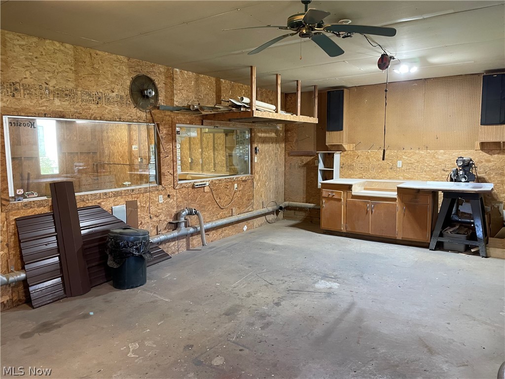 1381 Robb Road Conneaut OH 44030