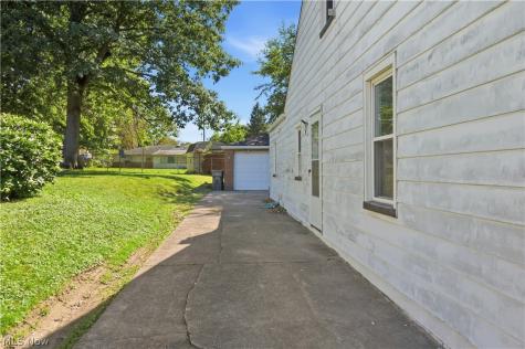 729 Pasadena Avenue Youngstown OH 44502