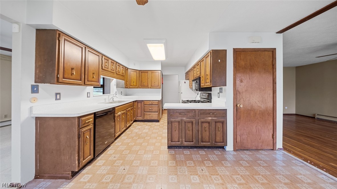 19156 Howe Road Strongsville OH 44136