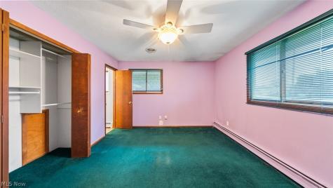 19156 Howe Road Strongsville OH 44136