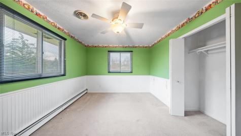 19156 Howe Road Strongsville OH 44136
