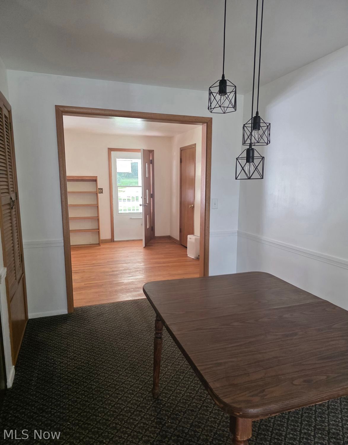 826 N Bentley Avenue Niles OH 44446