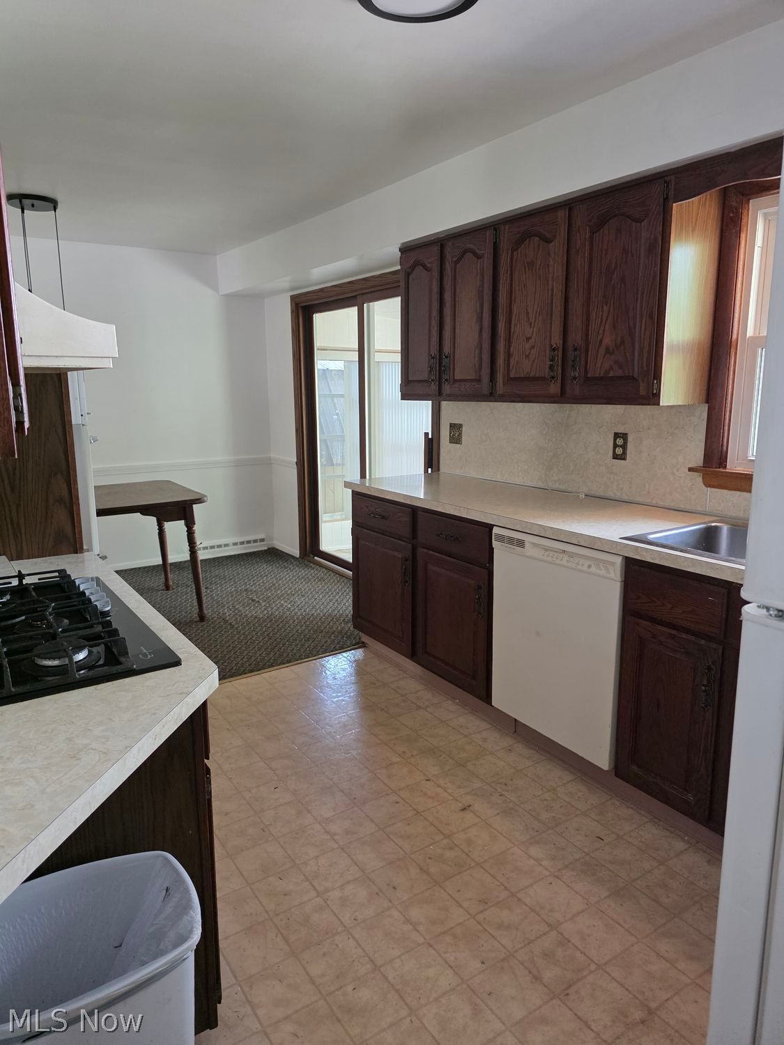 826 N Bentley Avenue Niles OH 44446