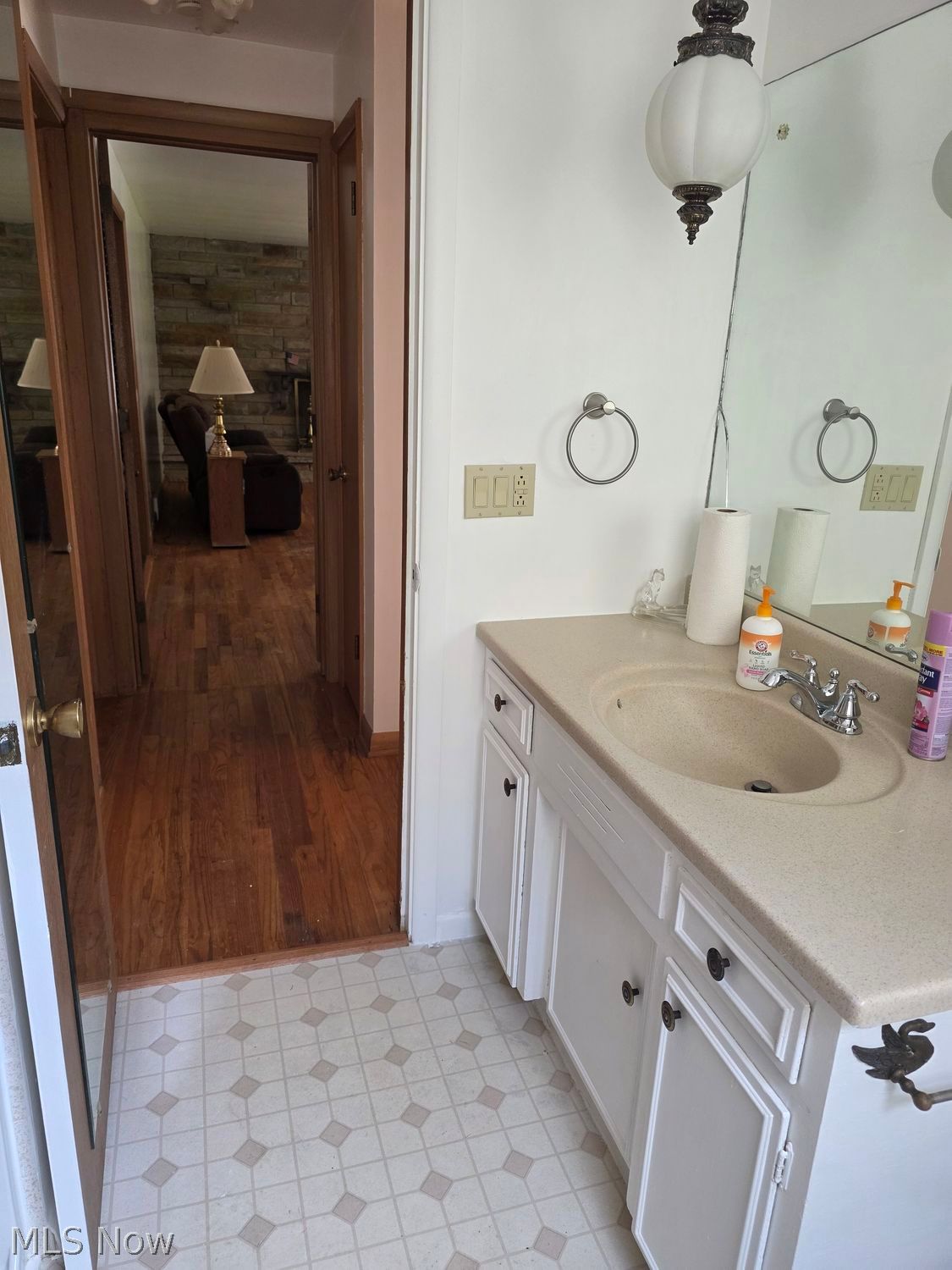 826 N Bentley Avenue Niles OH 44446