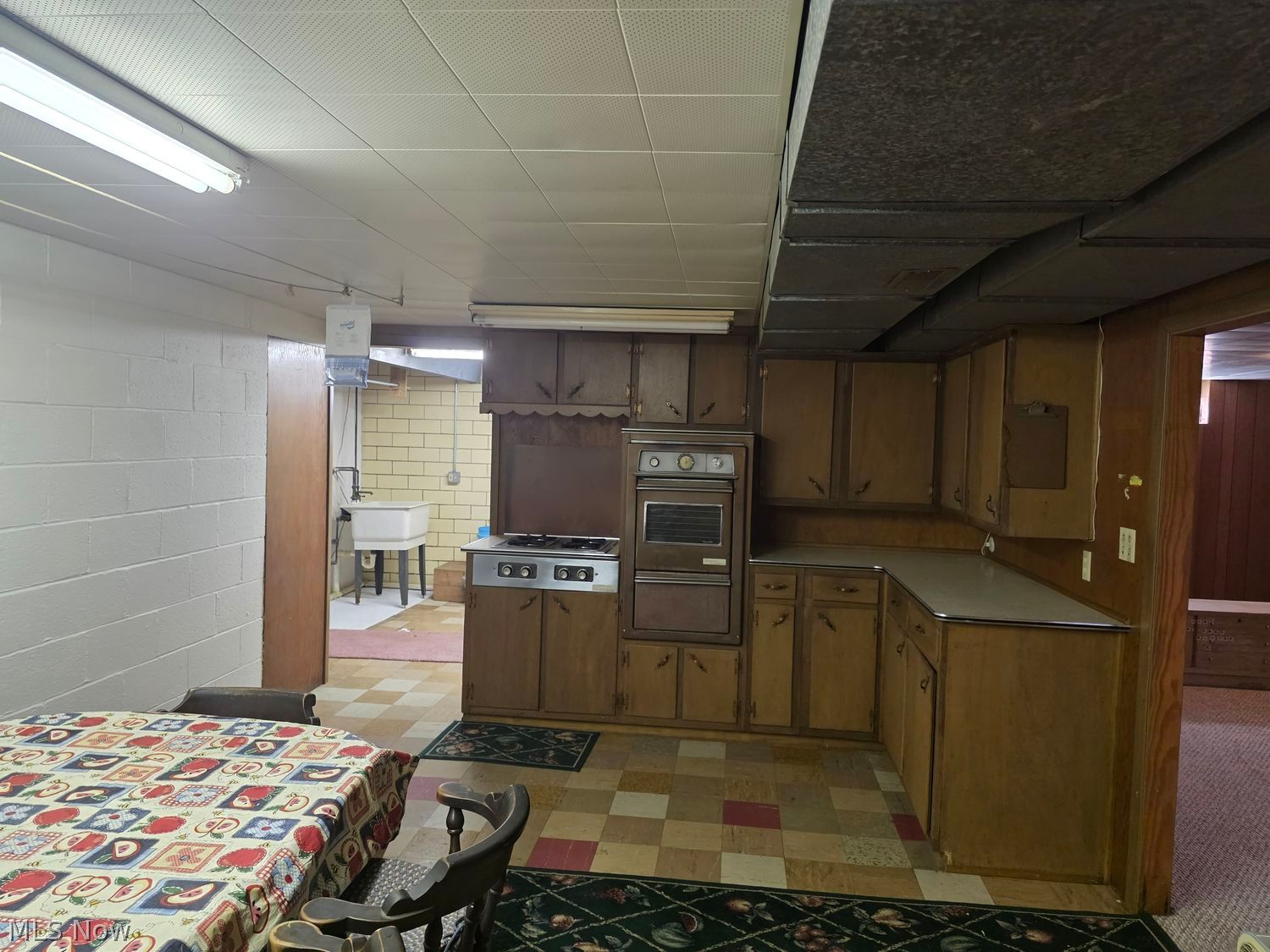 826 N Bentley Avenue Niles OH 44446
