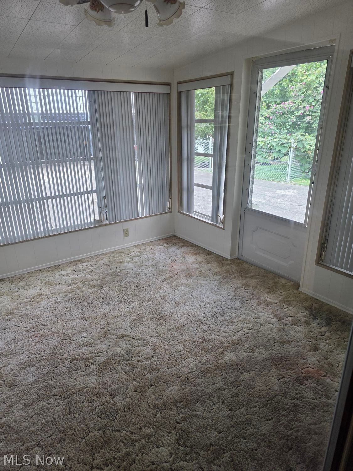 826 N Bentley Avenue Niles OH 44446