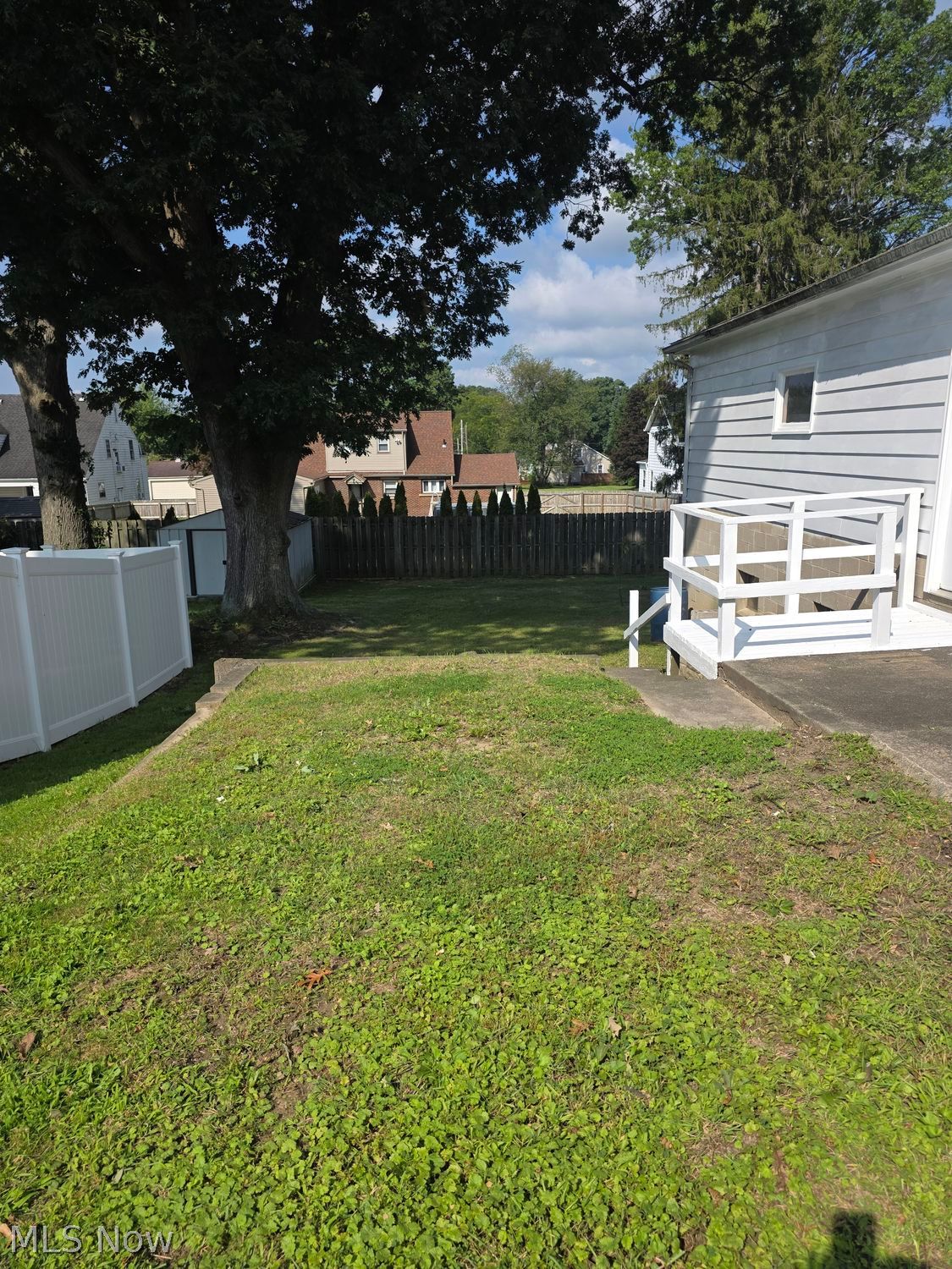 826 N Bentley Avenue Niles OH 44446