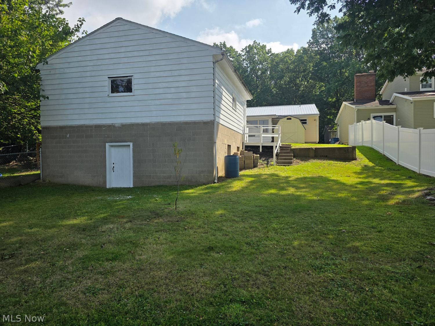 826 N Bentley Avenue Niles OH 44446