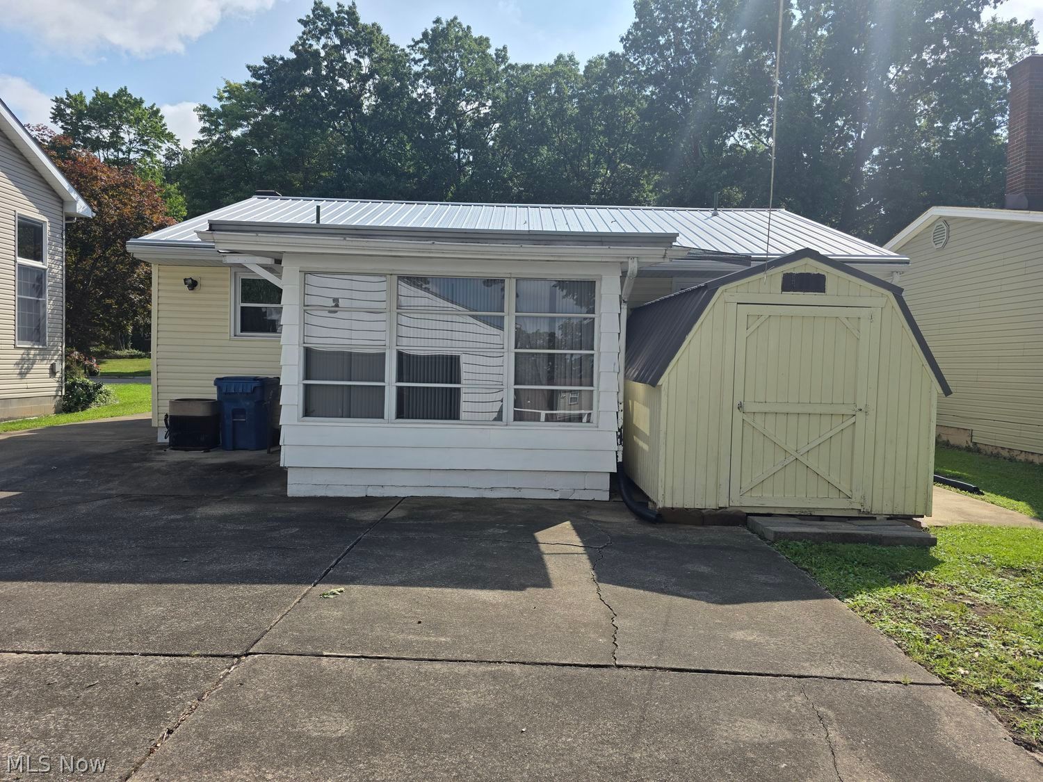 826 N Bentley Avenue Niles OH 44446