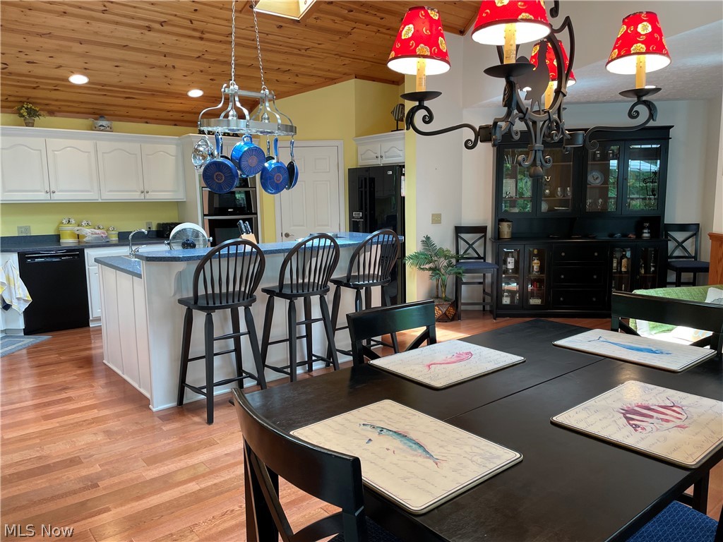2594 W Buckhorn Drive Millersburg OH 44654