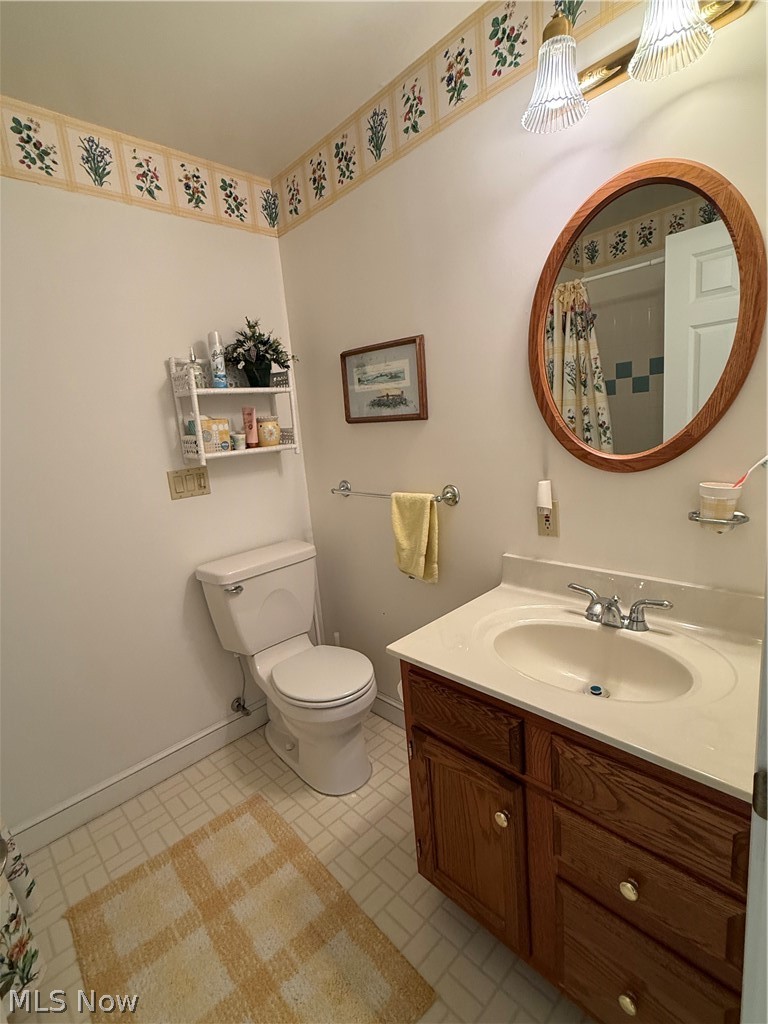 2594 W Buckhorn Drive Millersburg OH 44654
