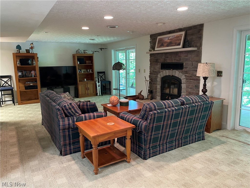 2594 W Buckhorn Drive Millersburg OH 44654