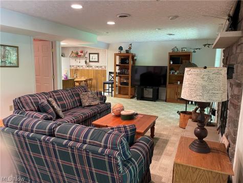 2594 W Buckhorn Drive Millersburg OH 44654