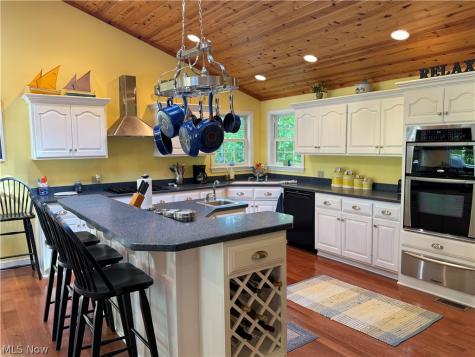 2594 W Buckhorn Drive Millersburg OH 44654
