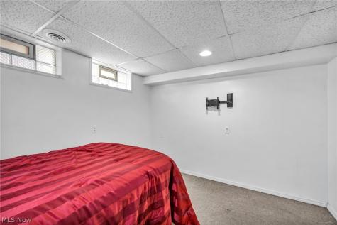 10615 Bellaire Road Cleveland OH 44111