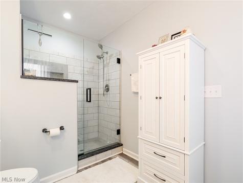 812 Joel Circle Louisville OH 44641