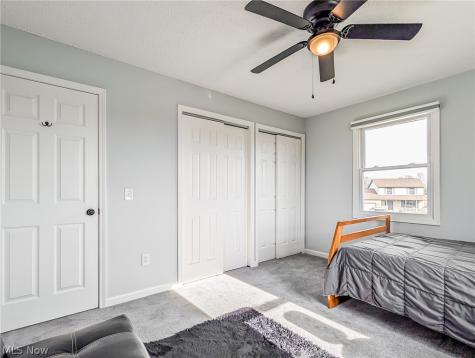 812 Joel Circle Louisville OH 44641