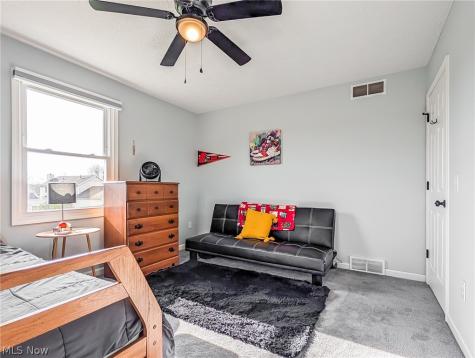 812 Joel Circle Louisville OH 44641
