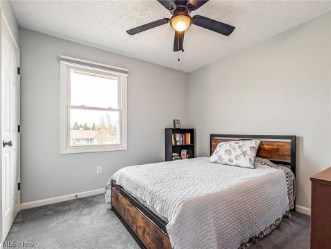 812 Joel Circle Louisville OH 44641