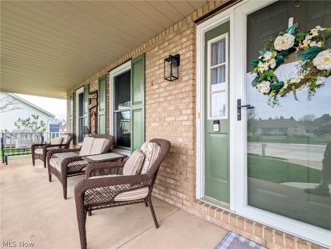 812 Joel Circle Louisville OH 44641