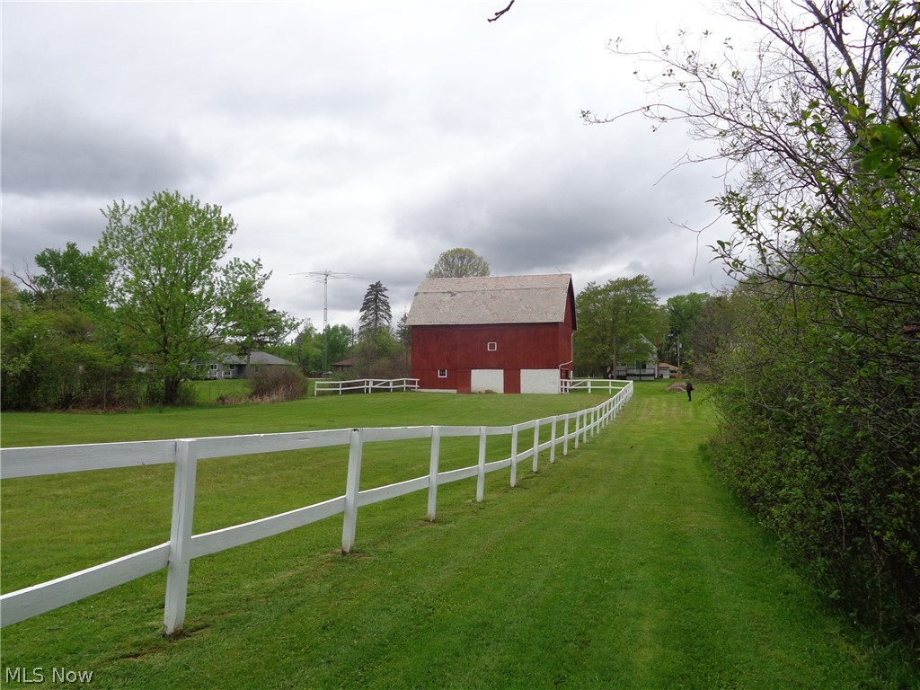 3303 Akins Road North Royalton OH 44133