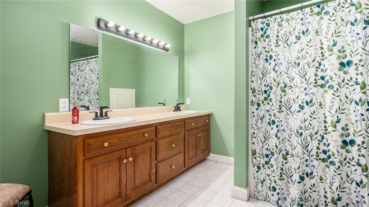 2531 Nicholas Lane Dresden OH 43821