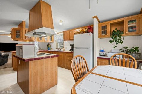 19 Brookins Drive Olmsted Falls OH 44138