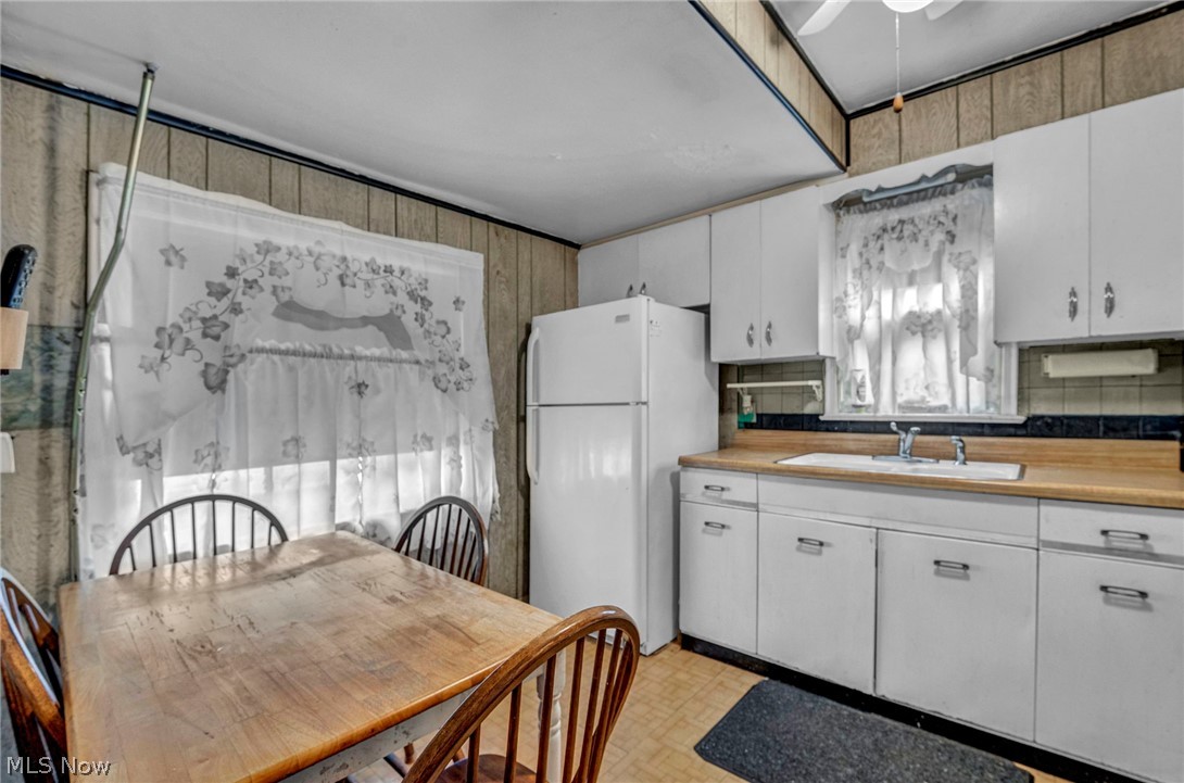 3965 E 177th Street Cleveland OH 44128