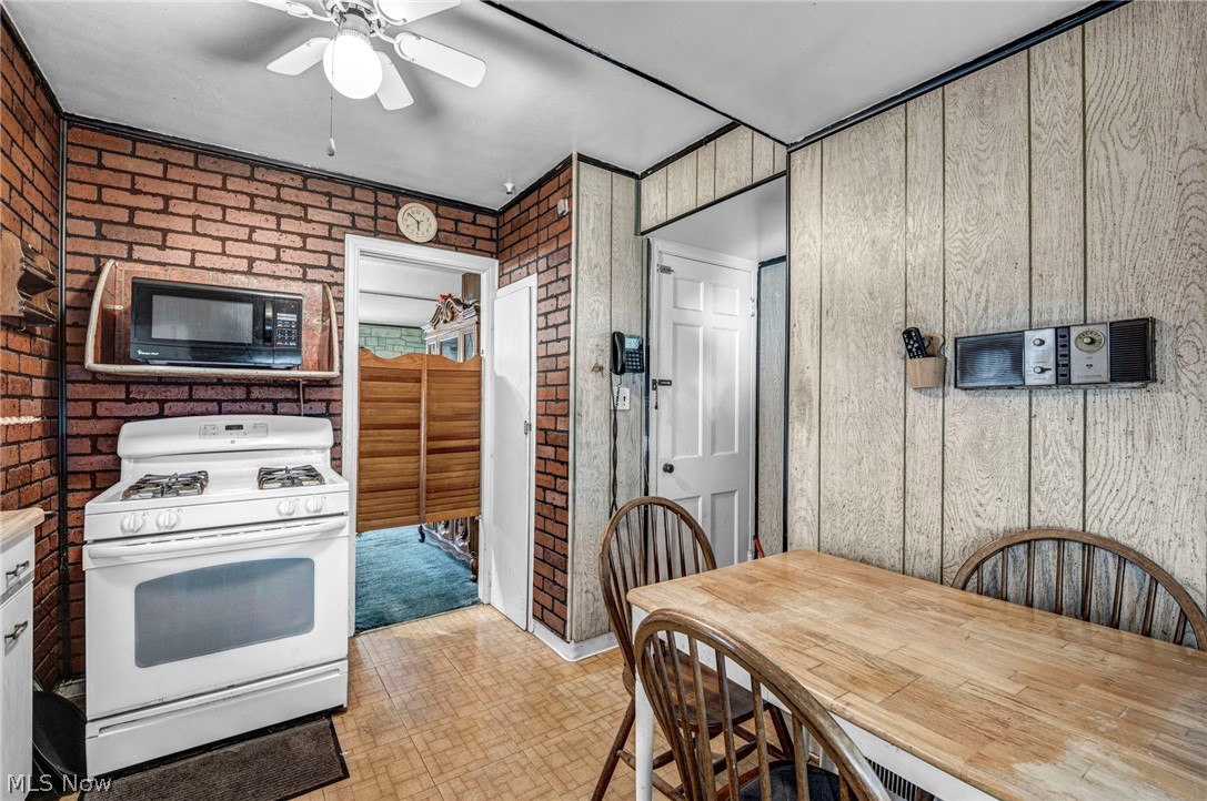3965 E 177th Street Cleveland OH 44128