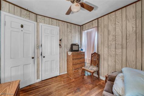 3965 E 177th Street Cleveland OH 44128