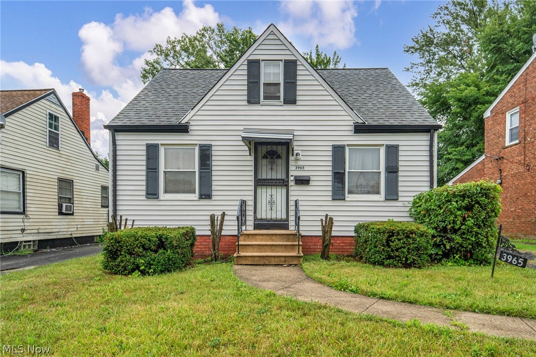 3965 E 177th Street Cleveland OH 44128