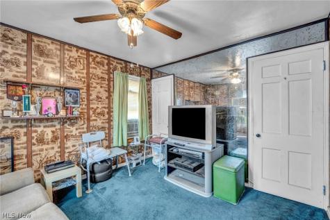 3965 E 177th Street Cleveland OH 44128