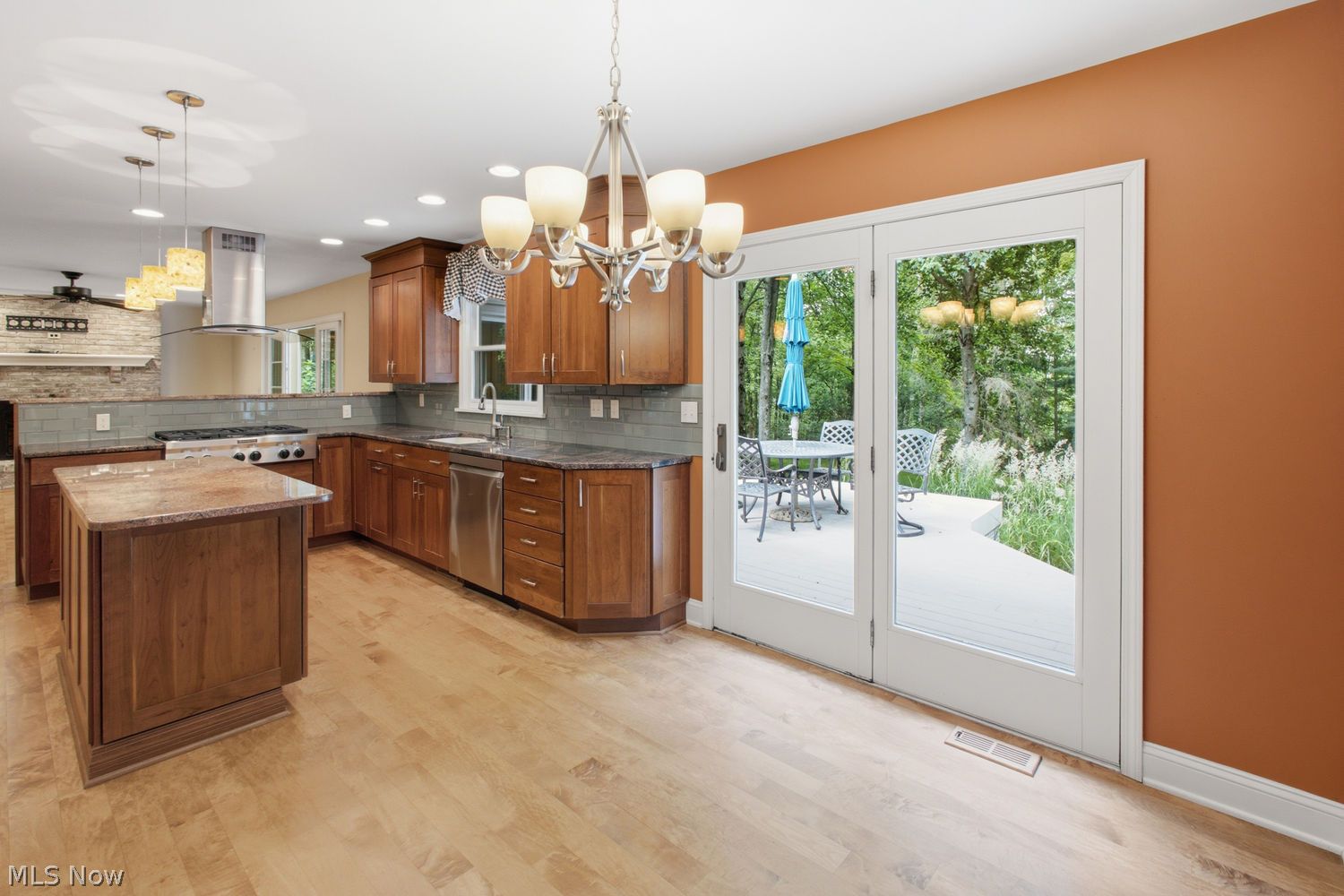 107 Silver Springs Trail Chagrin Falls OH 44022