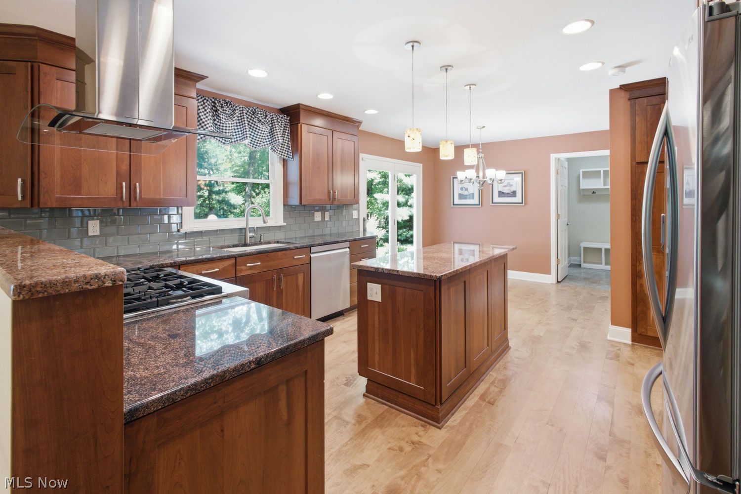 107 Silver Springs Trail Chagrin Falls OH 44022